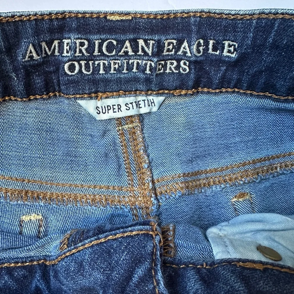 American Eagle Outfitters Blue Jean Shorts Women’s Sz 10 Super Stretch 5 pockets